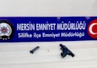 Mersin'de Kendilerini Polis Ve Savcı Olarak Tanıtan 2 Dolandırıcı Suçüstü Yakalandı