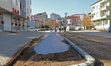 Afşin’de Caddeler Yenileniyor