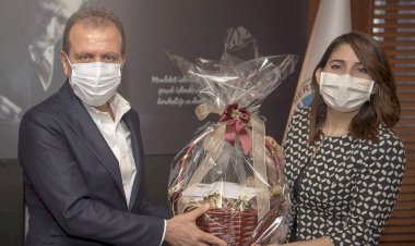 “İnşallah Gelecek Yıl Sağlık, Sevgi Ve İyileşme Yılı Olur”