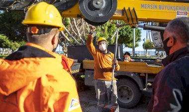 Park Bahçeler Budama Ekibine Eğitim Verildi