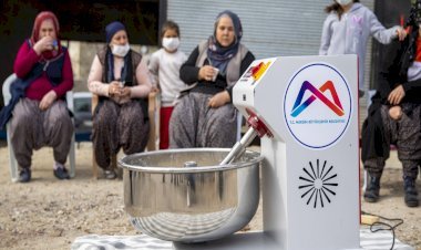 Mis Kokulu Yufka Ekmekler, Büyükşehir’in Verdiği Makineyle Hazırlanıyor