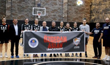 Potanın Perileri' Özgecan'ı Unutmadı