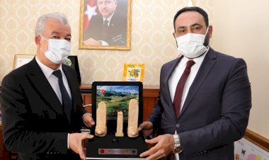 Başkan Yılmaz, Orhun Yazıtlarının Mirasına Sahip Çıkıyor