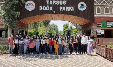 Üniversite  Adayları Zorlu  Sınav  Öncesi  Tarsus  Gençlik  Kampında  Güzel  Bir  Gün  Geçirdi