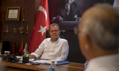 Başkan Seçer, Medeka’nın Kent Tarihi Araştırmaları Kurulu İle Bir Araya Geldi