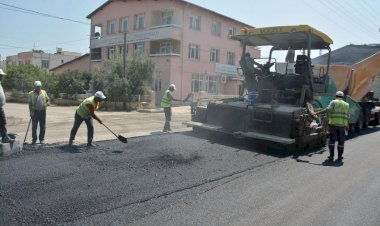 Büyükşehir’in Beğeni  Toplayan  Cadde  Yenileme  Çalışmaları Birçok  Noktada  Devam  Ediyor