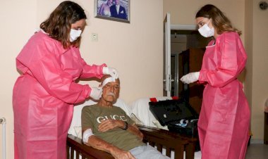 Mersin Büyükşehir, Yaş Almış Vatandaşları Yalnız Bırakmıyor