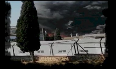 Tarsus’ta Çivi Fabrikasında Yangın Çıktı