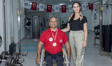 Özkan, Mersin’e Gümüş Madalya İle Döndü