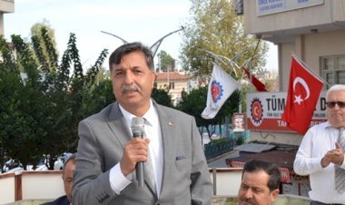 TÜRKAV Başkanı Özden Sarı Cumhuriyet Bayramı Mesajı Yayımladı