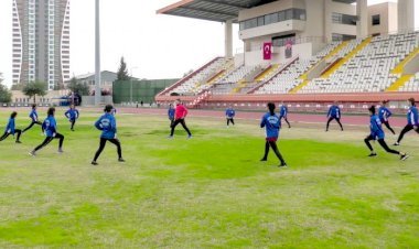 Mersin’in Kır  Çiçekleri Şampiyon Olarak Filizlenecek