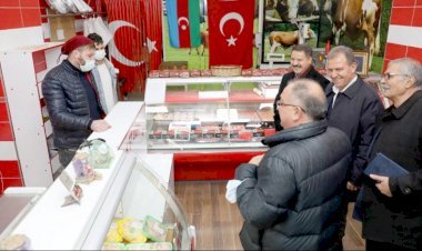 Başkan Seçer, Kayserili Esnafı Gezdi, Sorunlarını Dinledi