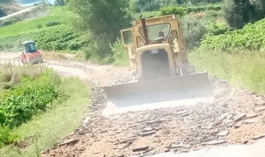 AKÇAKOCALI'NIN, YAŞADIĞI YOL SORUNU BÜYÜKŞEHİR’LE ÇÖZÜME KAVUŞUYOR