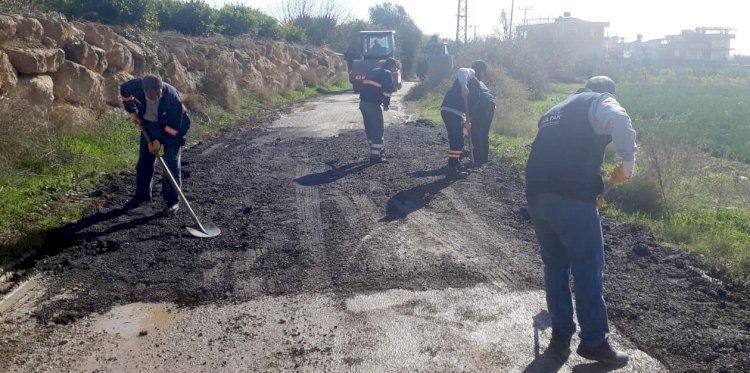 Akdeniz’de Asfalt Yama, Kaldırım Yenileme Ve Engelli Rampaları Yapımı