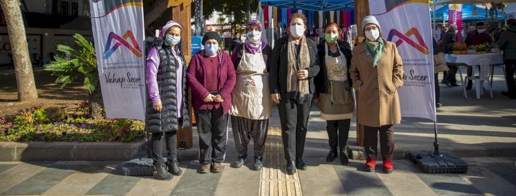 Büyükşehir, Kadın Kooperatiflerini Yoğurt Pazarı’nda 3. Kez Bir Araya Getirdi