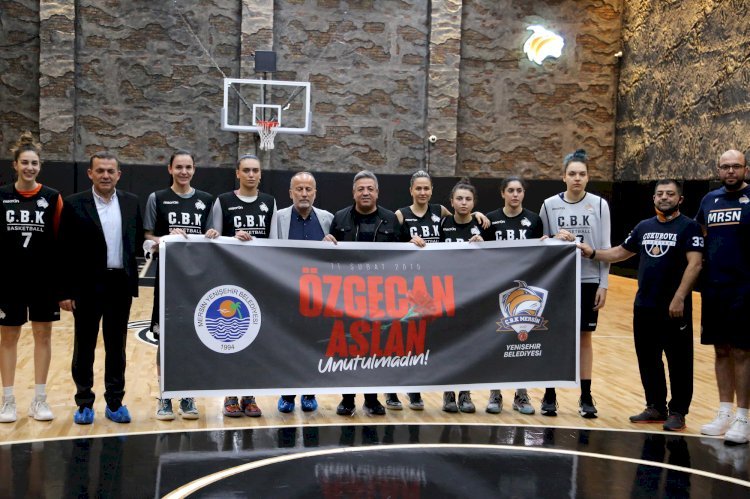 Potanın Perileri' Özgecan'ı Unutmadı