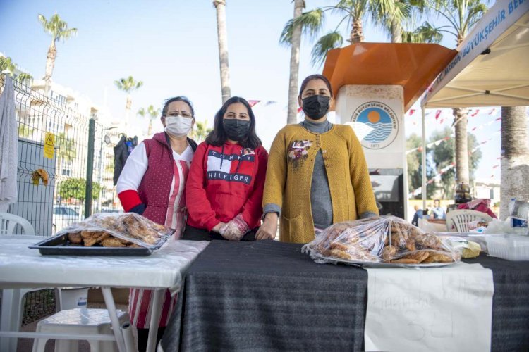 Mersin’e De Kadınlara Da En Çok Yakışan Yine “Sevgi” Oldu