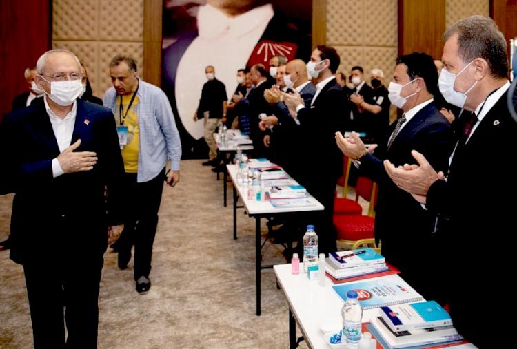 Başkan Seçer , Gaziantep teki Belediye Başkanları Çalıştayı ’na Katıldı