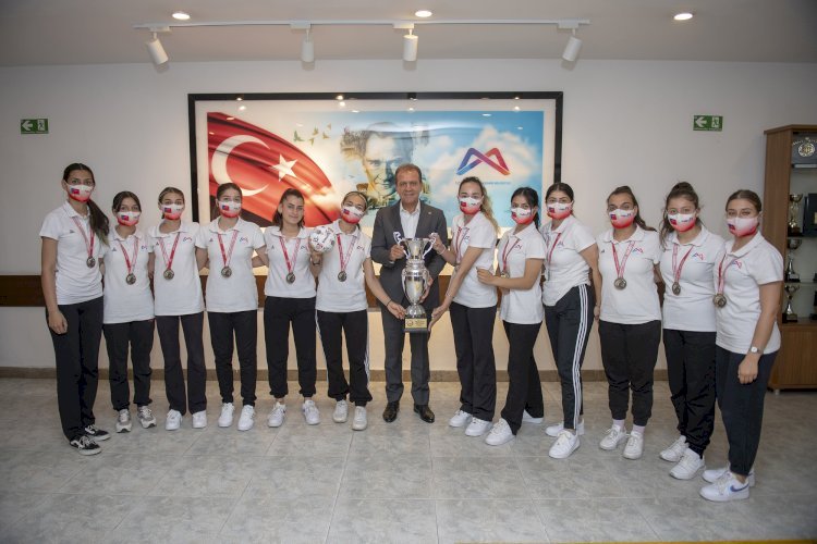 Mersin Büyükşehir GSK Takımları Başarıdan Başarıya Koşuyor