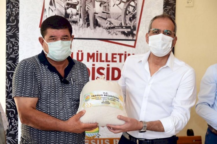 Çiftçiye  Ücretsiz  16 Ton  Ata  Tohumu  Dağıtıldı