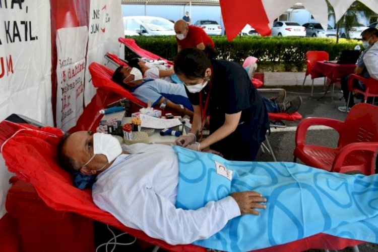 Duyarlı MESKİ Çalışanlarına Kızılay'dan Madalya