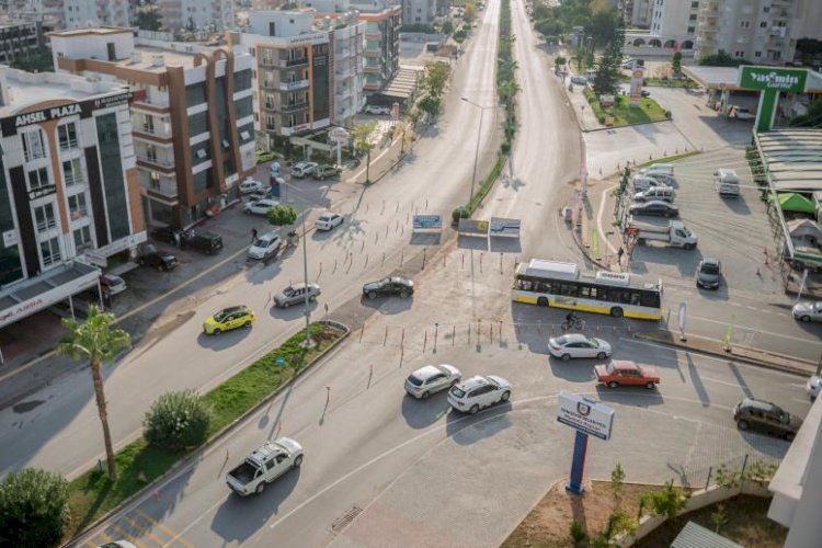 MESKİ, Göçmen Kavşağı'nda Deplase Çalışmalarına  Süratle  Devam  Ediyor