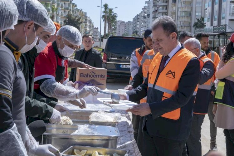 “Üzerinden Bisiklet Yolu Geçen İlk Katlı Kavşak Olacak”