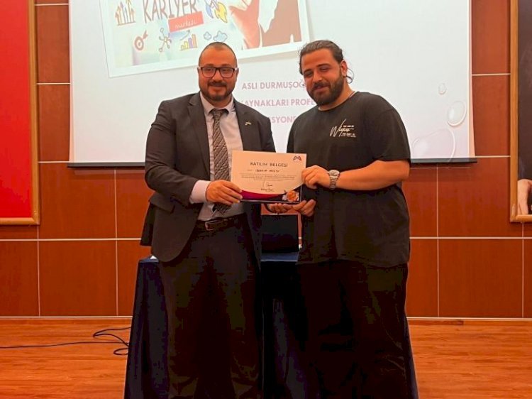 Kariyer Merkezi Öncülüğünde Profesyonellerden Gençlere İş Arama Teknikleri Eğitimi