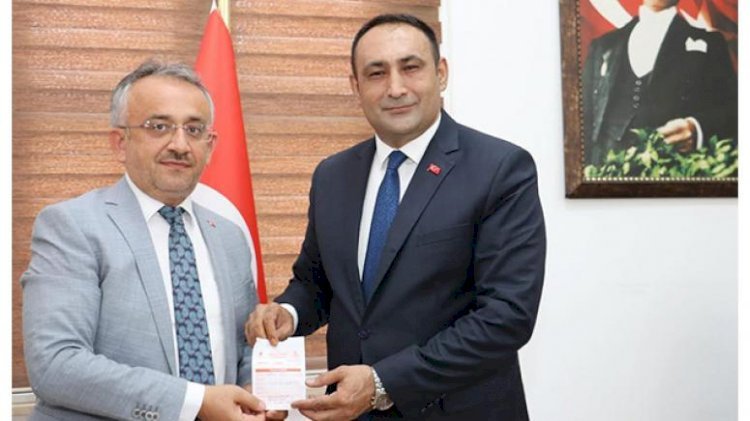 Başkan Yılmaz, Türkiye Diyanet Vakfı’na Kurban Bağışında Bulundu