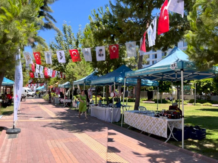 MERSİN BÜYÜKŞEHİR’İN ÜRETİCİ KADIN STANTLARI BİR KEZ DAHA TARSUS KÜLTÜR PARK’TA