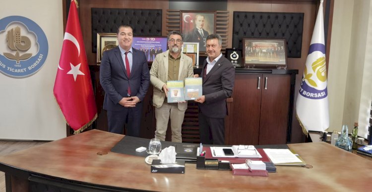 Tarsus Müze Müdürü Doğukan Alper’den, Tarsus Ticaret Borsasına hayırlı olsun ziyareti